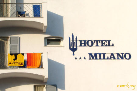 Solo all&acute;hotel Milano!