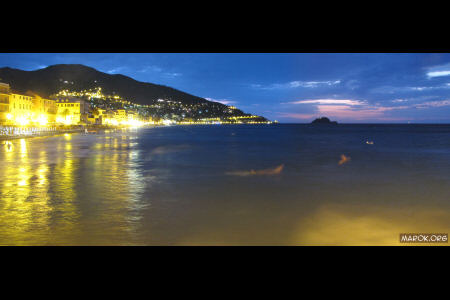 Alassio by night - dx