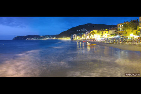 Alassio by night - sx