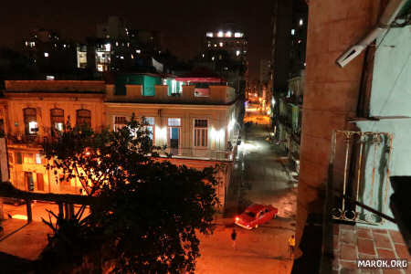 Via Amistad by night - 24 mm