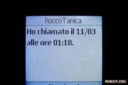 Ma tu guarda ´sti rompicoglioni che chiamano mentre siamo in radio!
