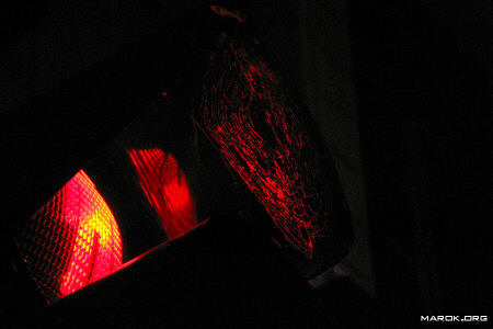 Ragnatela a luci rosse