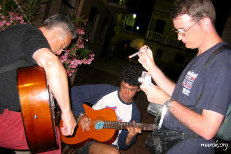 Grumo filma l&acute;evento