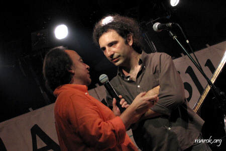 L&acute;intervista