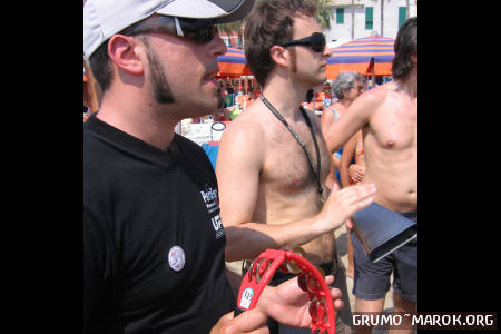 Massimo batte