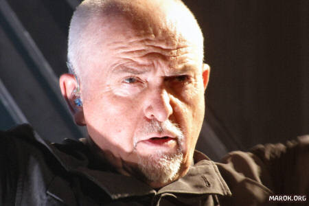 Peter Gabriel ripensa alla gioventù