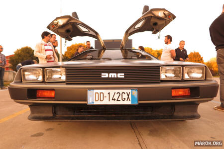 E finalmente... la DeLorean!