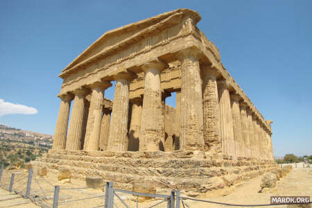 Il tempio della Concordia in tutto il suo splendore