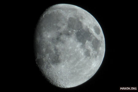 La luna su Agrigento