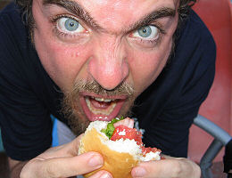 Il mondo mangia il mio panino Il mondo mangia il mio panino