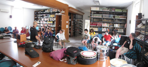 Gilson Silveira in biblioteca - Lato B