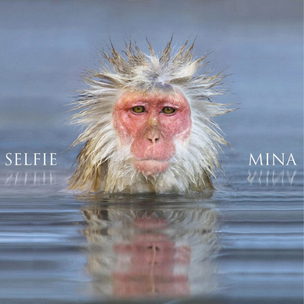 Mina - Selfie