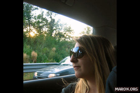 Flo nel viale del tramonto