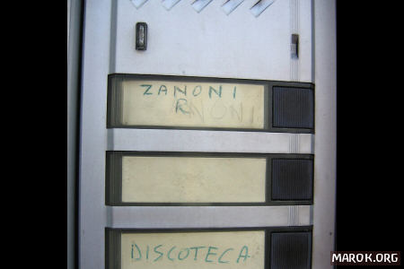 L&acute;insegna