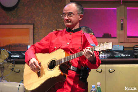 Uomo chitarra