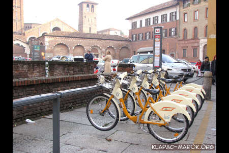 C´è GRUMO che non sa andare in bici e...