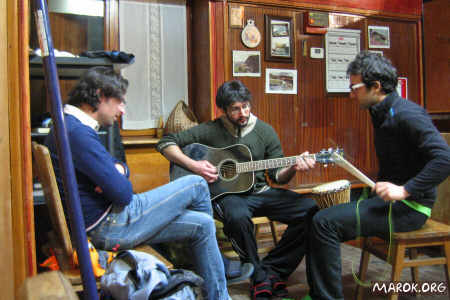 La chitarra porta sempre pheega