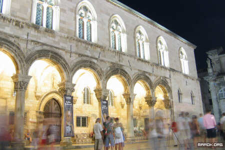 Dubrovnik by night