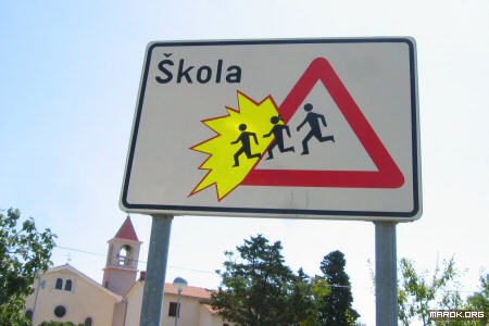 SKOLA