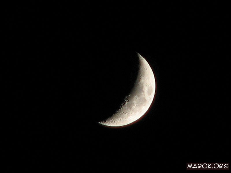 s2, iso=50, f/3.5, t=1/20, zoom=432mm