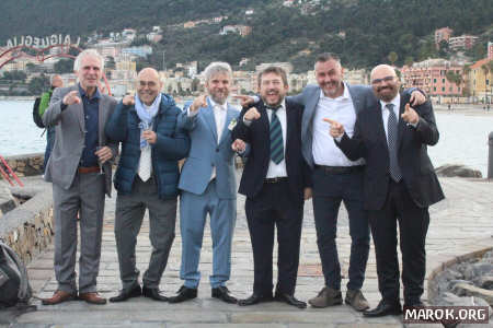 TI SEEEGA!