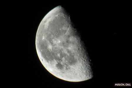 La luna sopra i Modena