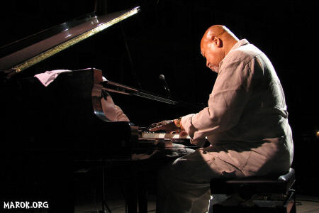 Kenny Barron solo