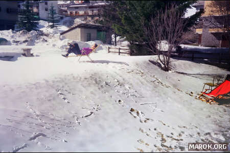 Snow writing