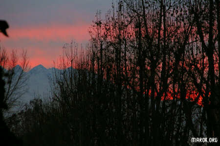 Ore 18: tramonto a casa Marok