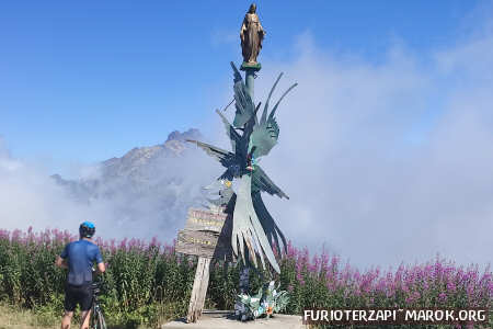 Dal punto di vista artistico, comunque, la scultura è notevole!