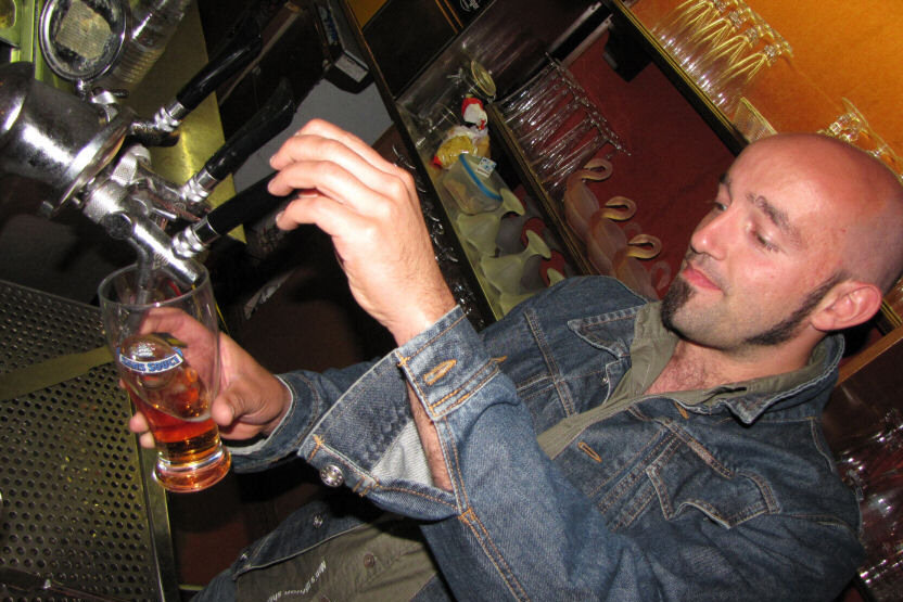 Il mondo spilla la mia birra Il mondo spilla la mia birra