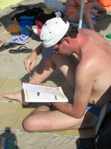 GRUMO on the beach