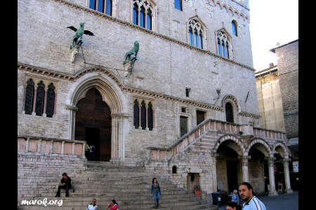 Palazzo dei Priori - Lato Nord