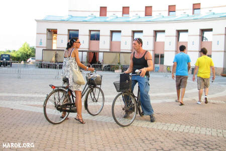 Vuoi la bicicletta e poi...